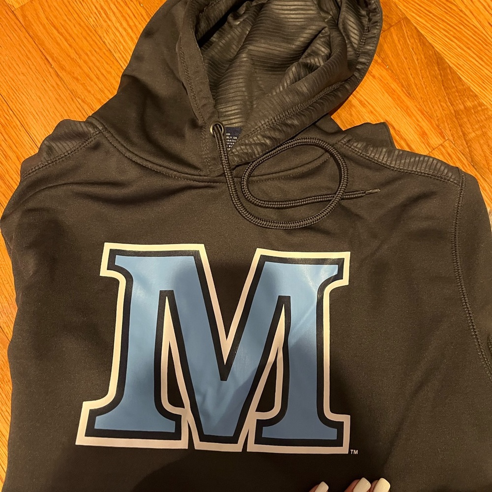University of Maine hoodie size M